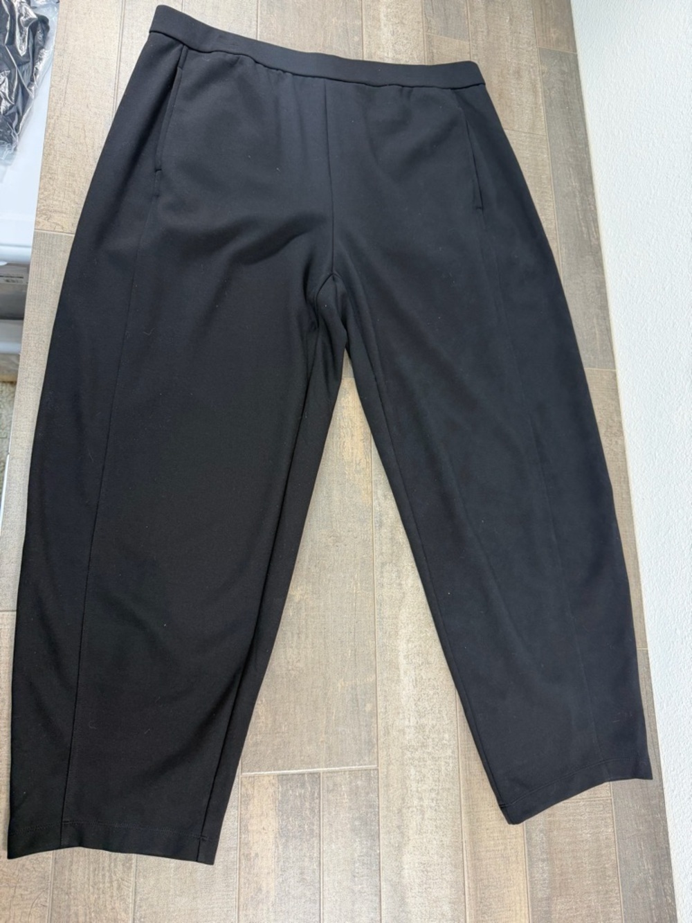 NEW Eileen Fisher Stretch Pull-On Black Pants